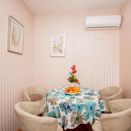 Petrovac Apartman Klara מראה חיצוני תמונה