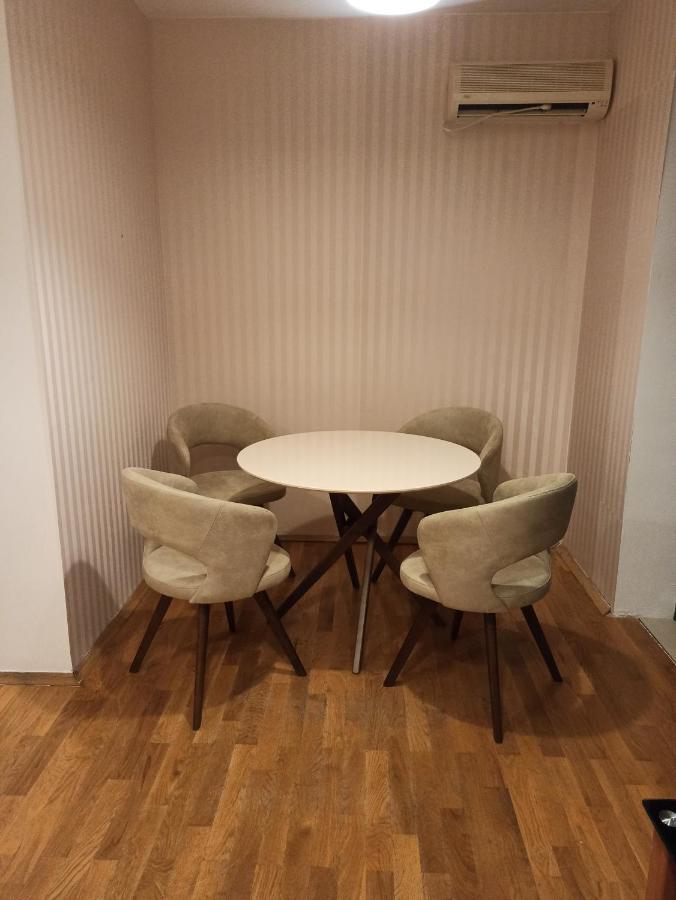 Petrovac Apartman Klara מראה חיצוני תמונה